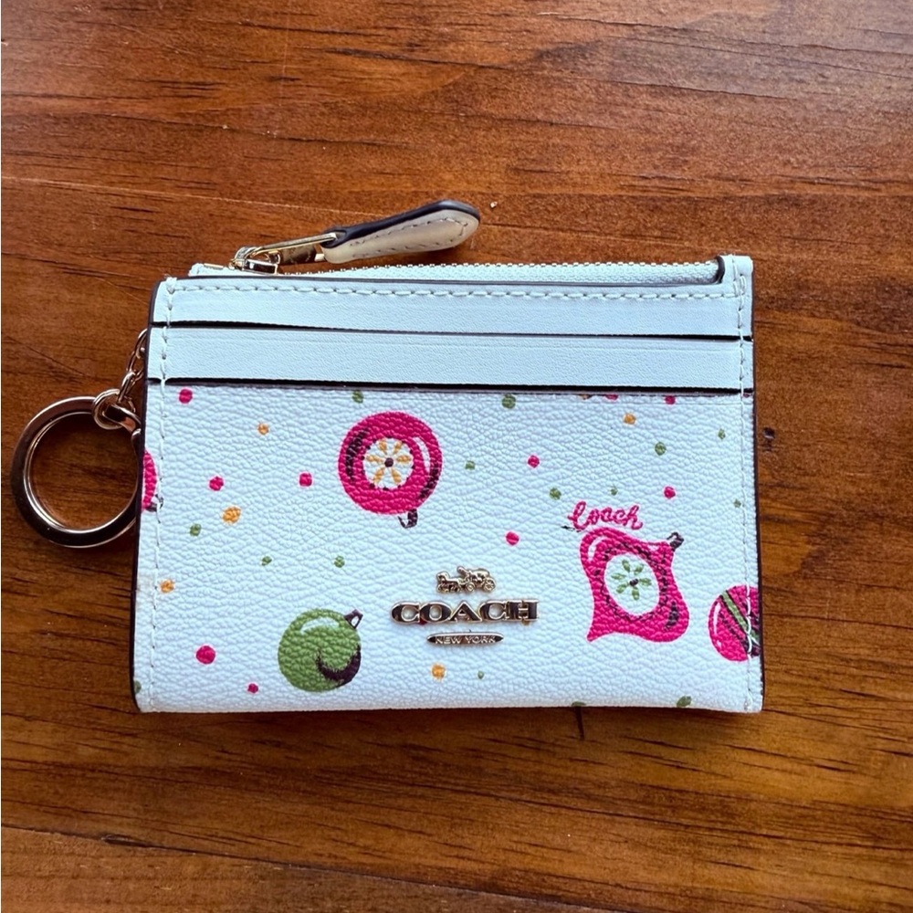 Coach Mini Skinny ID card case